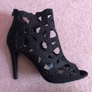 Stiletto Strapped Heels